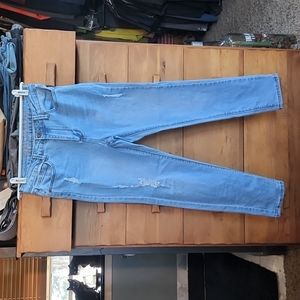 Gogo Jeans NY: high-rise "Ripped Dream" finished hem, Ankle, light-wash